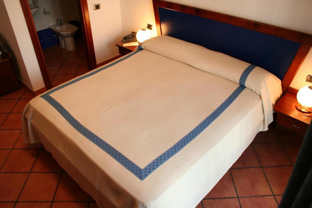 Hotel Locanda Dei Trecento Sapri Oda fotoğraf